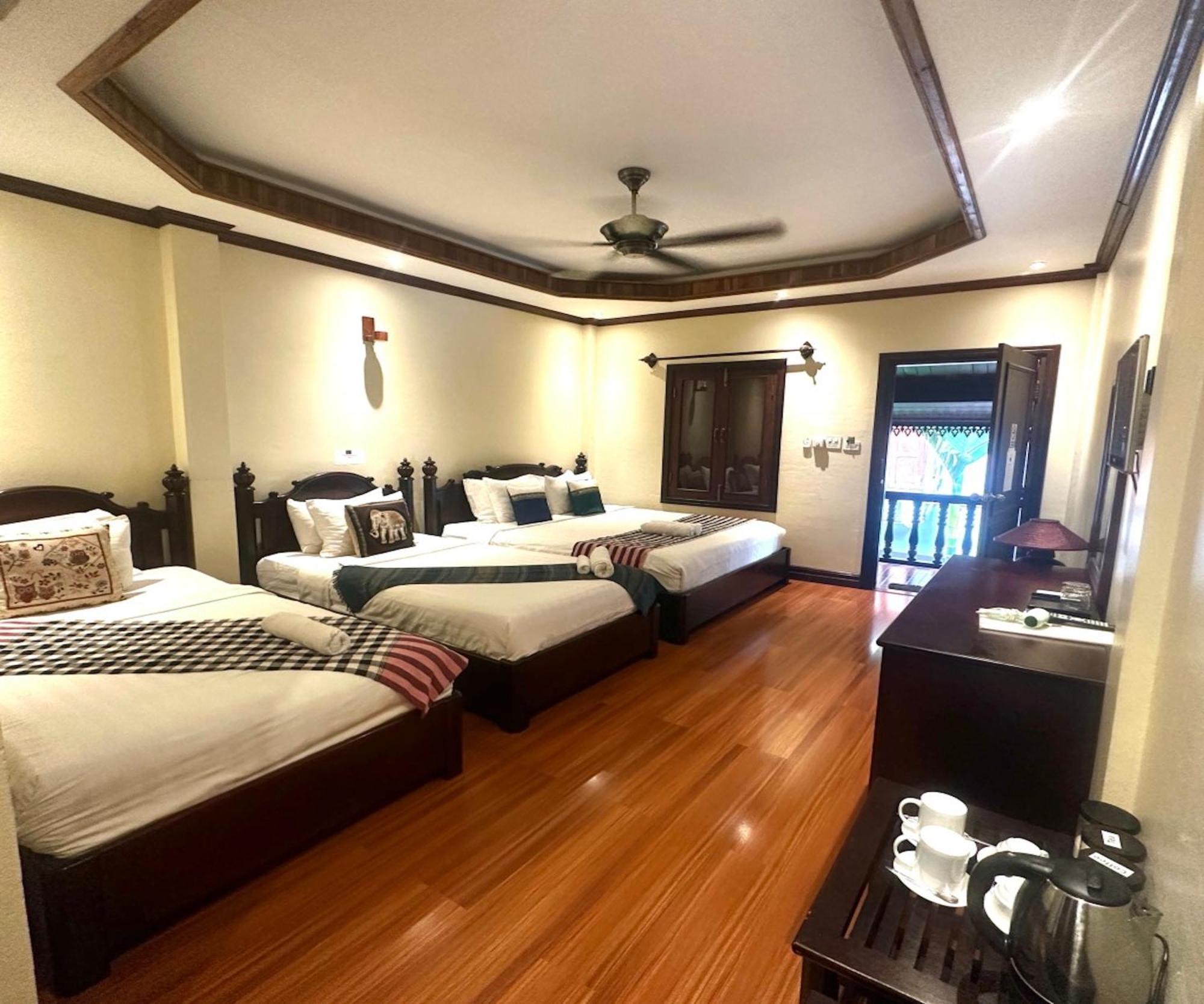 Y Not Lao Villa Luang Prabang Buitenkant foto