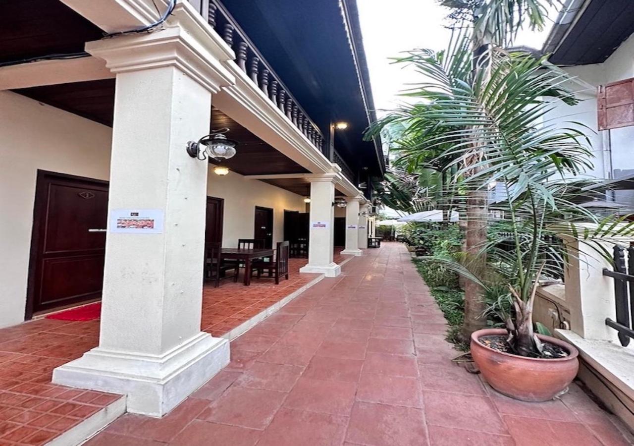 Y Not Lao Villa Luang Prabang Buitenkant foto