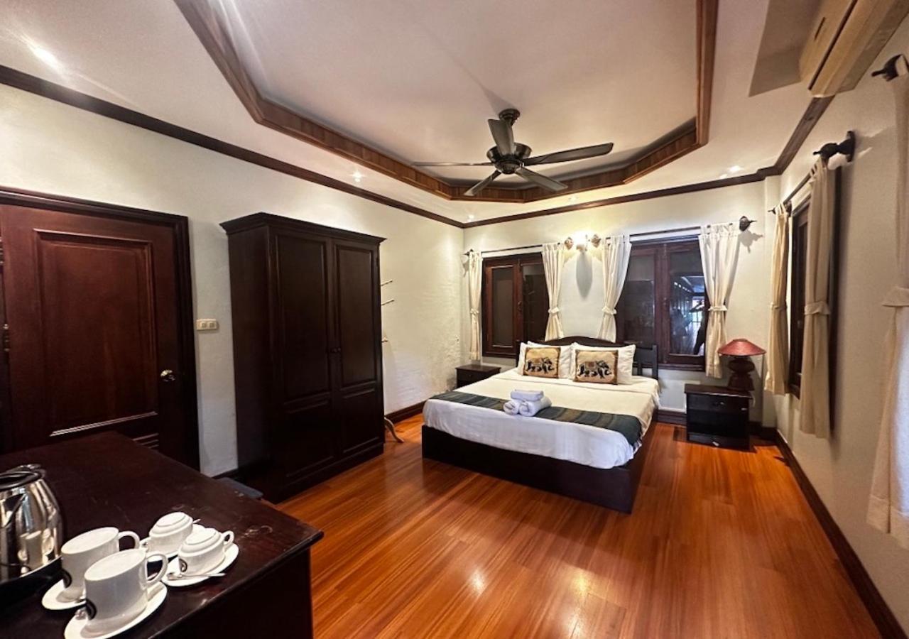 Y Not Lao Villa Luang Prabang Buitenkant foto