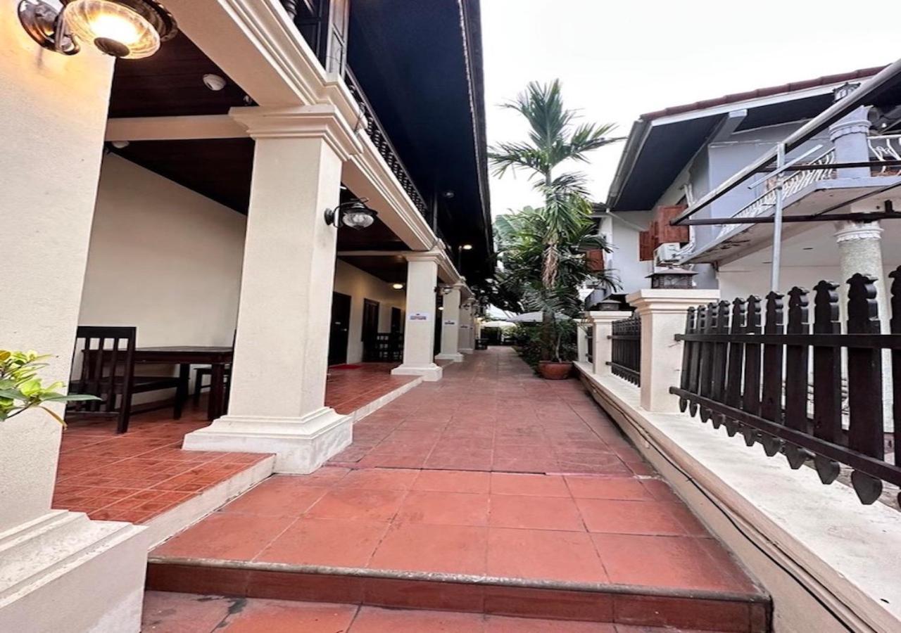 Y Not Lao Villa Luang Prabang Buitenkant foto
