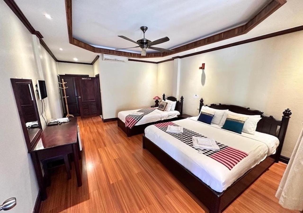 Y Not Lao Villa Luang Prabang Buitenkant foto